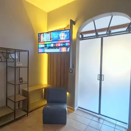 Montefiori Luxury & *
